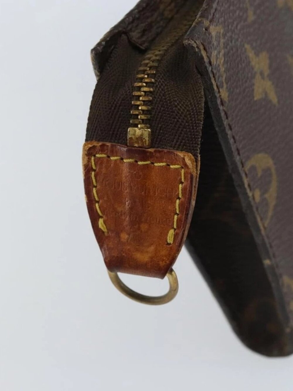 LOUIS VUITTON Monogram Bucket PM Accessory Pouch LV - Picture 9 of 16